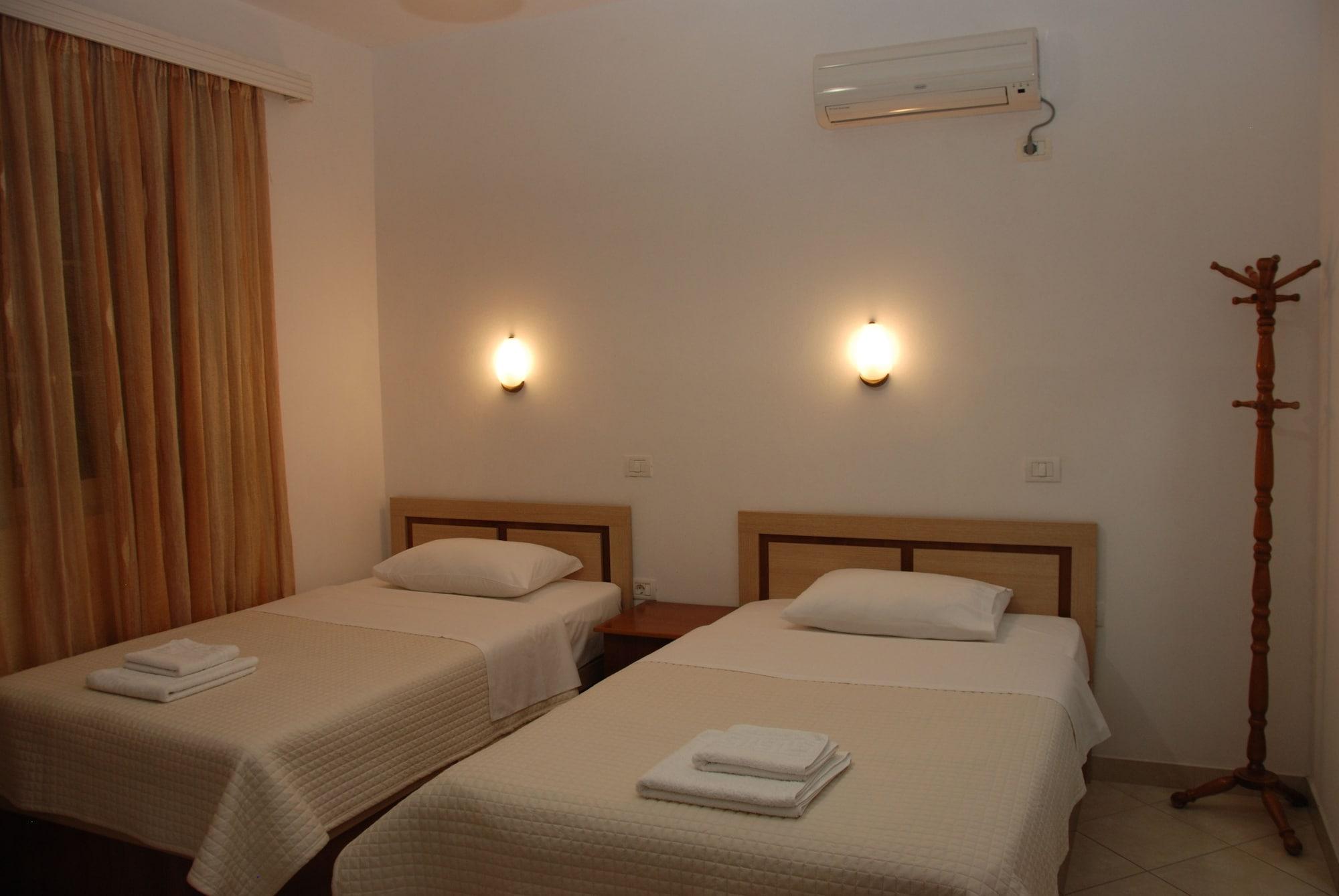 Hotel Mano Σαράντα Εξωτερικό φωτογραφία