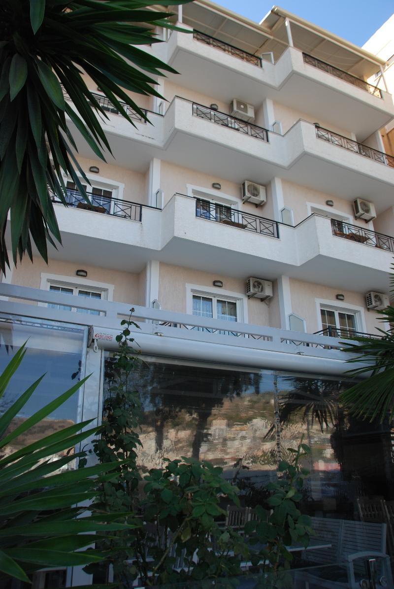 Hotel Mano Σαράντα Εξωτερικό φωτογραφία